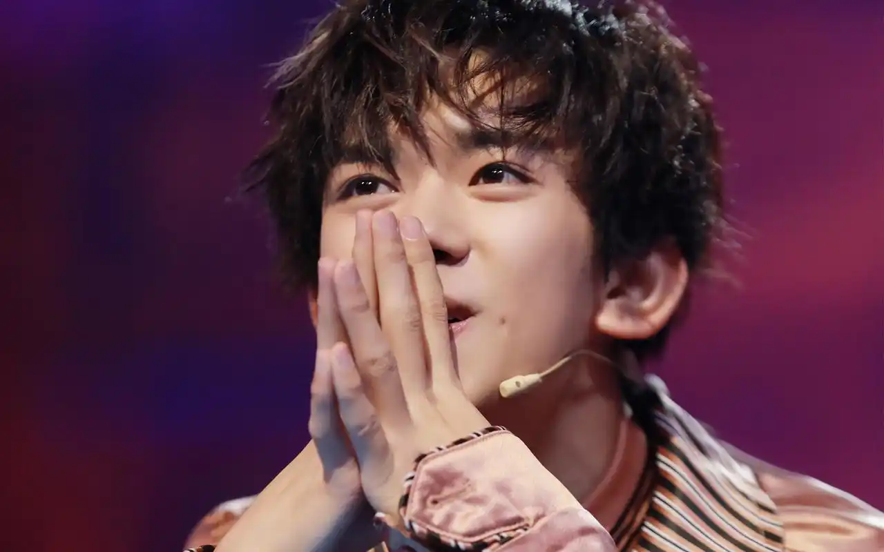 这就是街舞易烊千玺图片高清壁纸