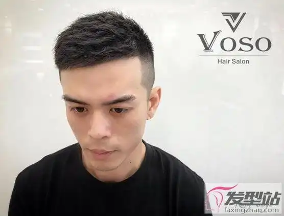 男生短发怎么剪好看两边铲纹理剪裁set一下就帅气出门