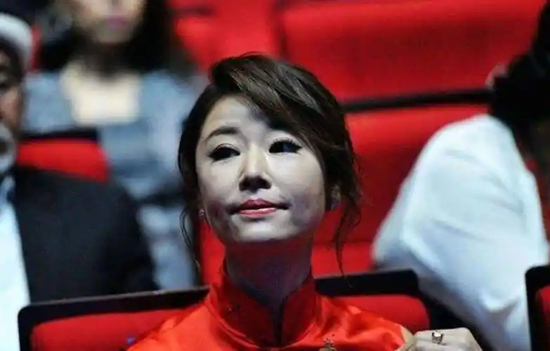 原创林心如的近照曝光模样变了连女明星都逃不过生娃后的迅速衰老