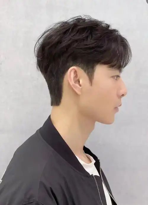 3月男发这样剪,颜值翻倍真帅气,喜欢吗|烫发|刘海|短发|造型感|男士