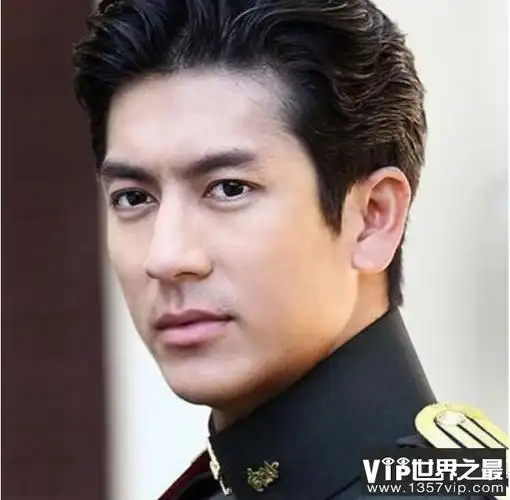 泰国明星排行榜十大最帅的男明星排行