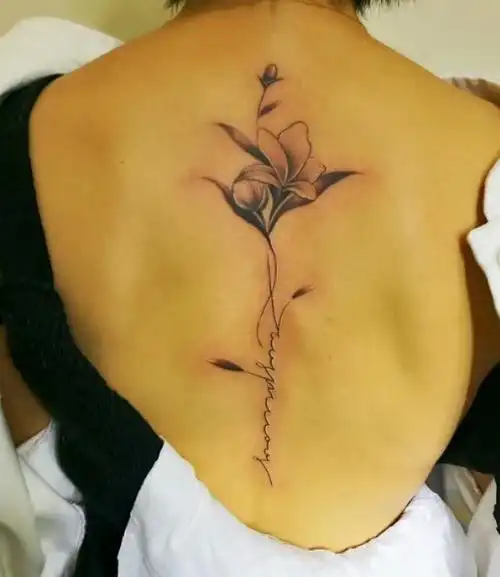 非常适合女生的唯美后背纹身图案大全6