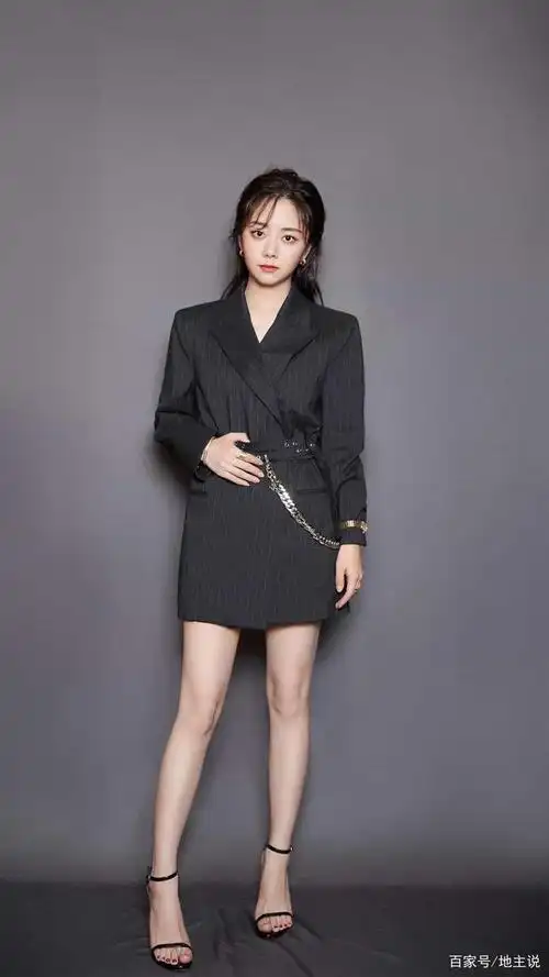 又一套精致美女明星壁纸