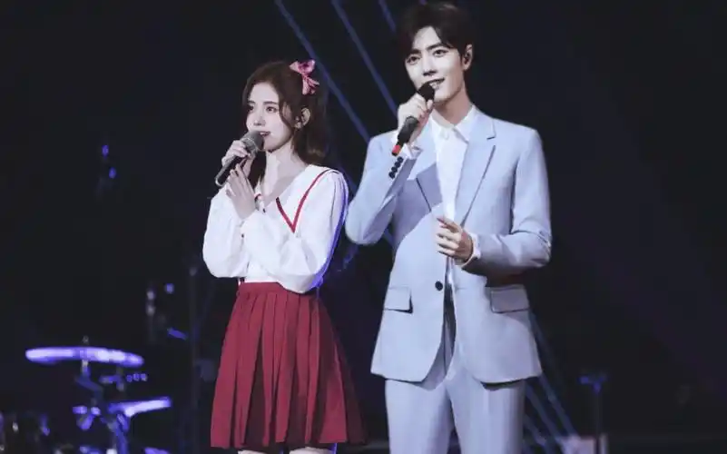 【肖战x鞠婧祎】白月光‖特殊日子贺