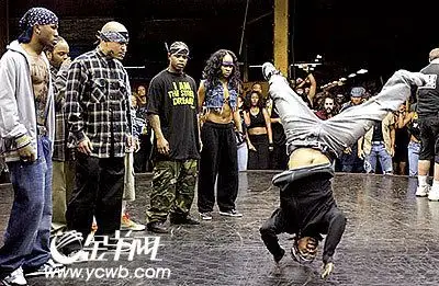 北美票房:《街舞少年》跳上票房首位