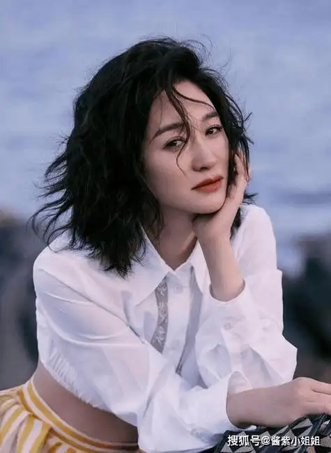 李小冉写真大片曝光魅力无法抗拒