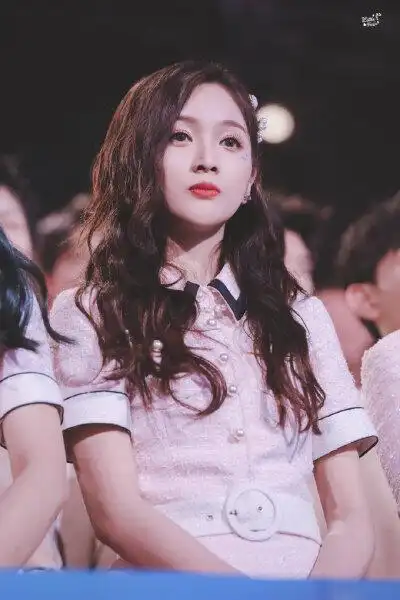 吴宣仪创造营2019