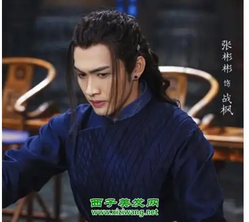 古代男子半披半束发型 帅气英俊古代男子发型造型