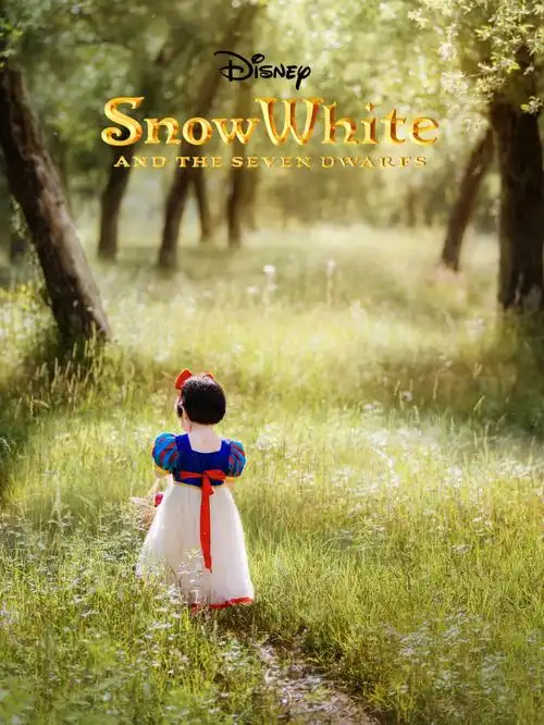 迪士尼在逃公主白雪公主和红苹果儿童摄影