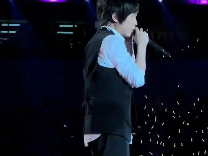 5.25 talking 顽固 "我知道有很多人为五月天流下了眼泪"