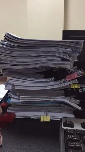 业务主要都由我负责处理,后续的资料整理录入工作就变得十分繁重了