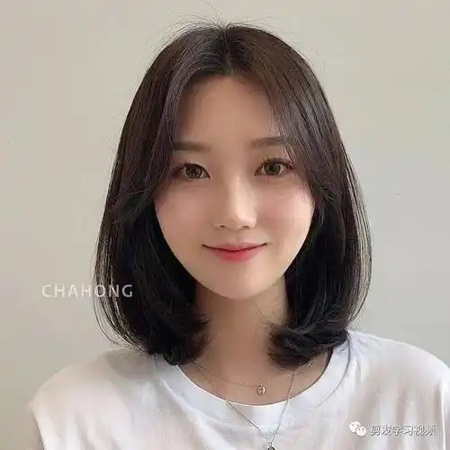 "中短发内扣"减龄修颜,很适合夏天_发型_中国_形象