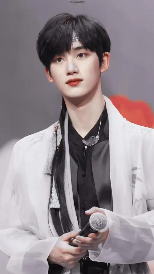 丁程鑫参加《演员请就位2》丁程鑫参加《快乐大本营》,丁程鑫.