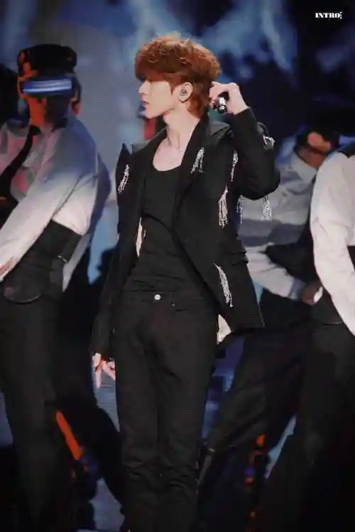 蔡徐坤ins##蔡徐坤