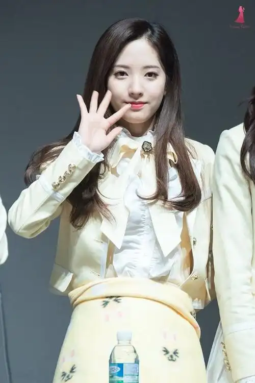 宇宙少女苞娜##苞娜bona# 【高清.