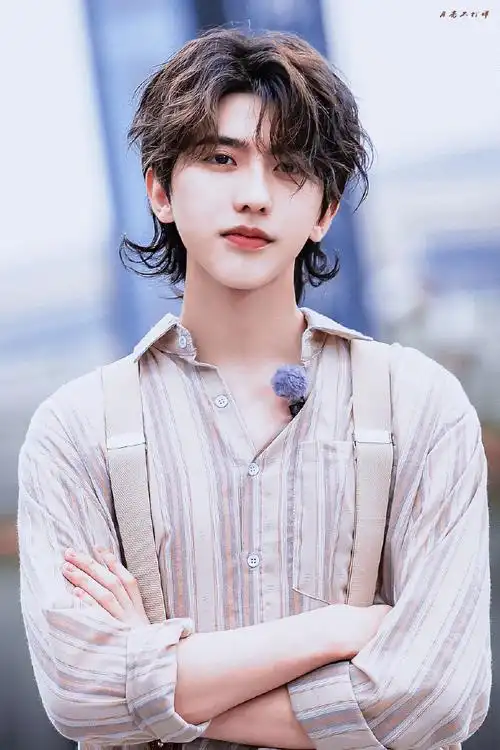 蔡徐坤2021个人巡回演唱会##蔡徐坤屈臣氏品牌代言人