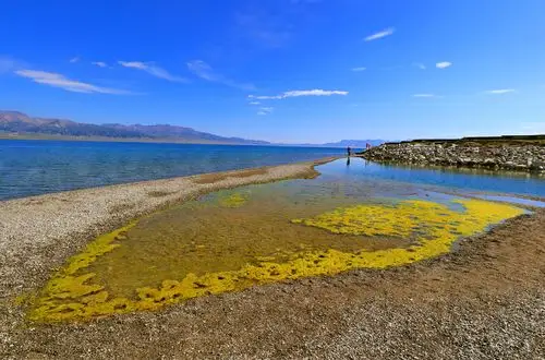 蓝色的赛里木湖 - 美篇