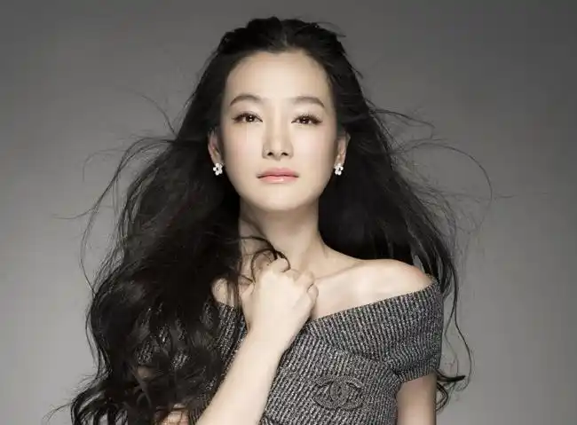 方柏霓是哪里人多大年龄哪年出生原名方芳个人资料简历曝光