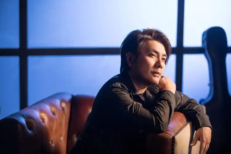 亚洲情歌王阿杜发全新单曲4月26日一起为爱而战