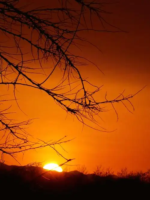 奇葩!冬季少见的晚霞美景