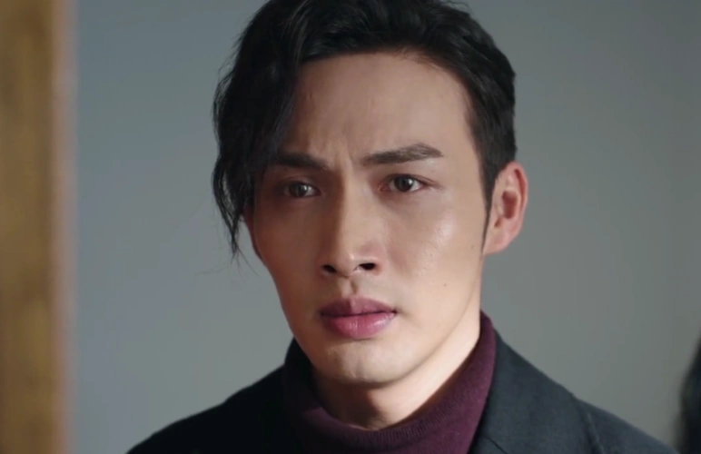 司藤:西竹离家出走被秦放送回,司藤获得孔菁华妖元,终于现身_腾讯新闻