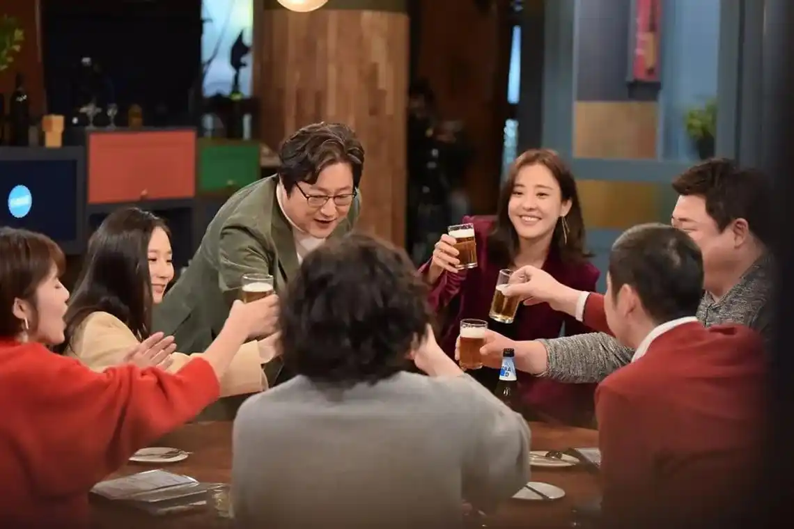 韩国人的礼仪:说话随便是什么意思?连名带姓叫人超没礼貌?