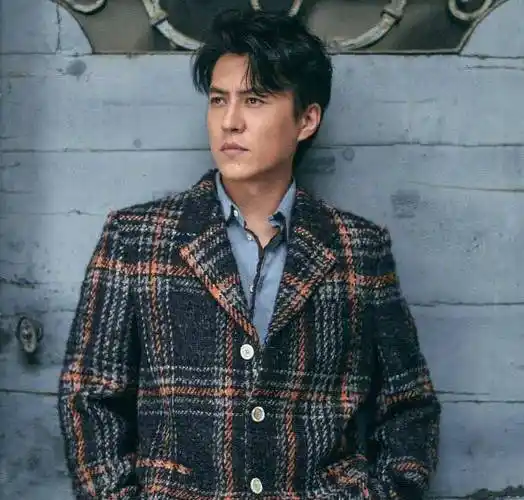 原创临阵换女主完美男神靳东大发雷霆辞演赔违约