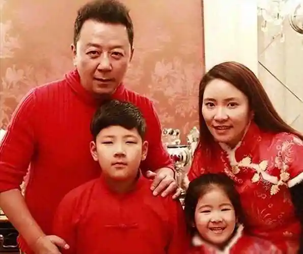 成龙|张庭|女儿|英俊|林青霞|吴绮莉_网易订阅