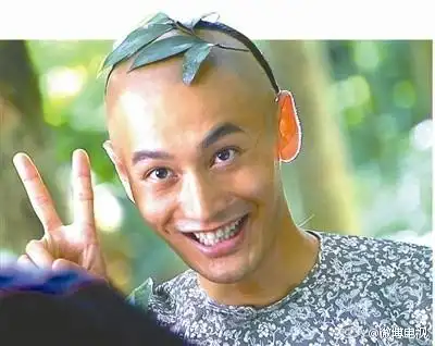 今天去重看了一遍金粉世家,发现陈坤没有我以为的那么帅,75才是被吹颜