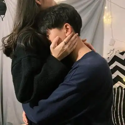 对你念念不忘非常甜又恩爱的情侣头像真人