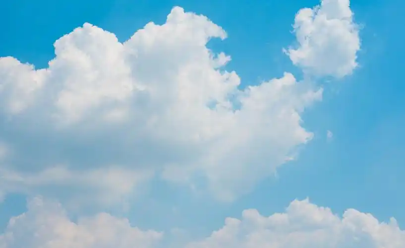 云朵是天空最美的文案