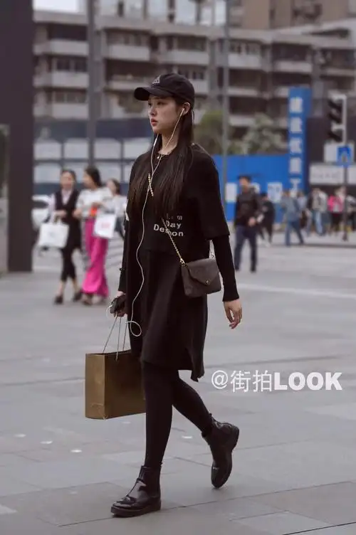 2017成都太古里街拍五月特辑一成都美女气质与时尚并存