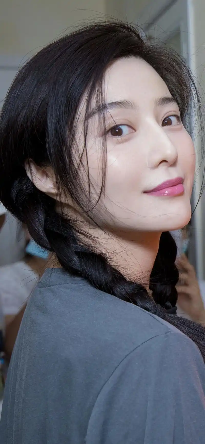 抵达的地方,可人间的温暖,却能修补心的缺陷,十年坚守,感恩有你范冰冰