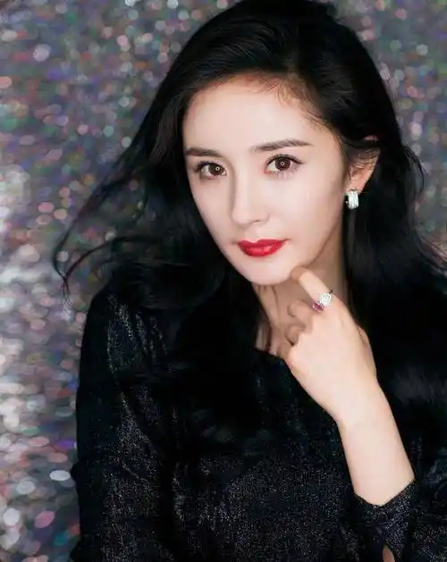 盘点中国十大颜值女明星,个个时尚迷人,都是我心目中的女神_林志玲