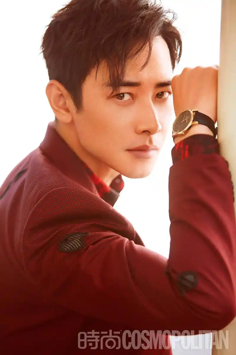 p>罗晋,1981年11月30日出生于江西省宜春市铜鼓县,中国内地影视男演员