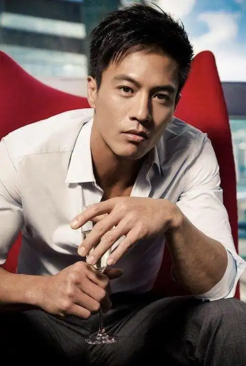 安志杰那么有型,可惜不红