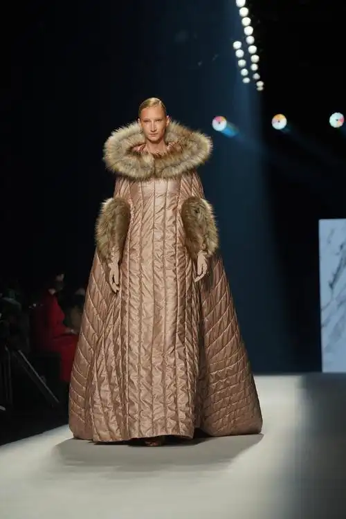 马德里时装周angelschlesser品牌时装秀