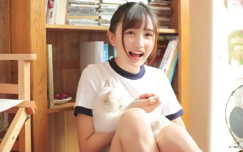 女生撒娇的话,女孩子如何撒娇才能惹人爱?