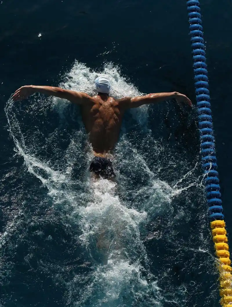 菲尔普斯美国游泳大奖赛精彩瞬间_高清图集_新浪网