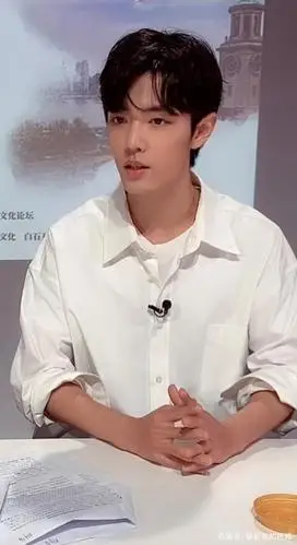 不卑不亢 温婉居家从来不是说说而已,做一个合格的观众和听众