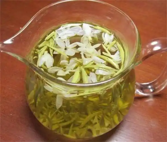 原创茉莉花茶怎么泡更好喝三个诀窍教你泡出馥郁花香