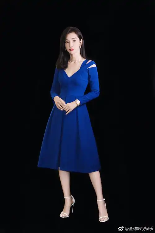 全球影视娱乐##李冰冰#和她的一字带高跟凉鞋