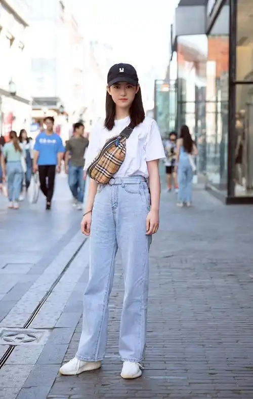 原创白t恤的6种穿搭小技巧实用又好看搭出你想要的风格