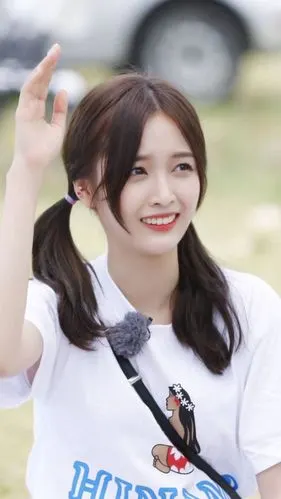 创造101颜值少女吴宣仪小姐姐手机壁纸