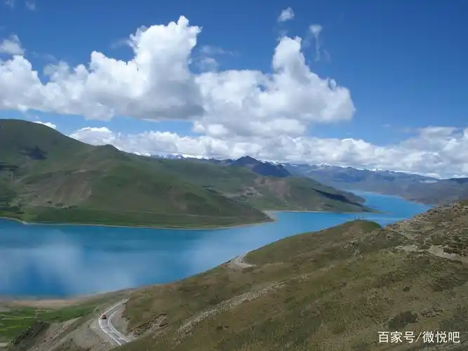 西藏美丽迷人的神湖:羊卓雍错