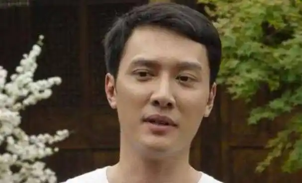 冯绍峰的魅力,到底有多大?官宣结婚,官宣离婚,敢做敢