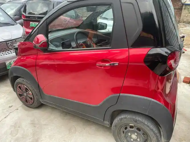 宝骏e100高配160续航