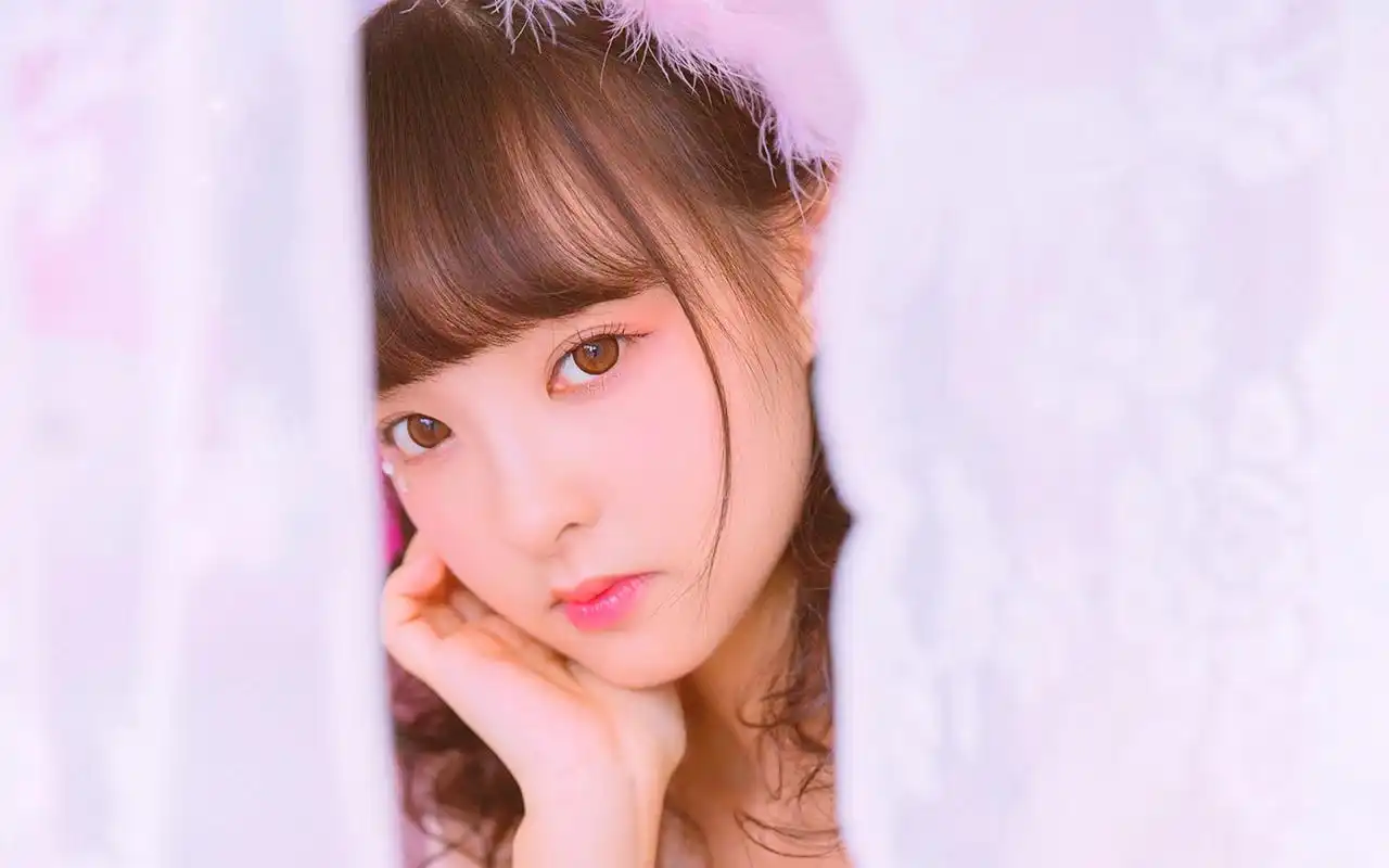 清纯美少女甜美治愈系唯美高清桌面壁纸-美女壁纸-手机壁纸下载-美桌