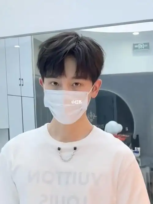 少年感男生发型参考 韩式微分气垫烫发型