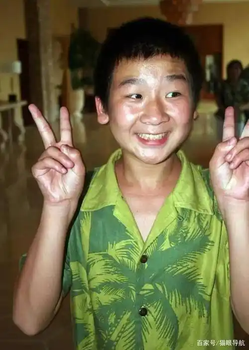 14岁主演电视剧,靳东给他当配角,今他30多岁,谁能认出来